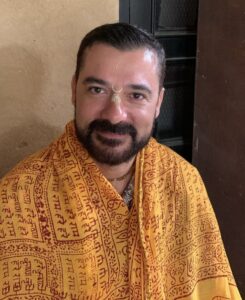 Mahā-mantra Dās